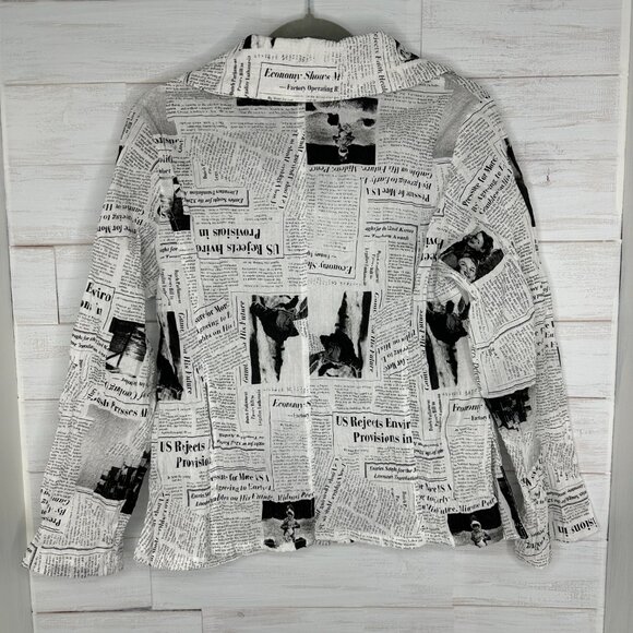 Ki Meng Womens Black and White Newspaper Print Jacket Size Medium Button Closure - Picture 4 of 10